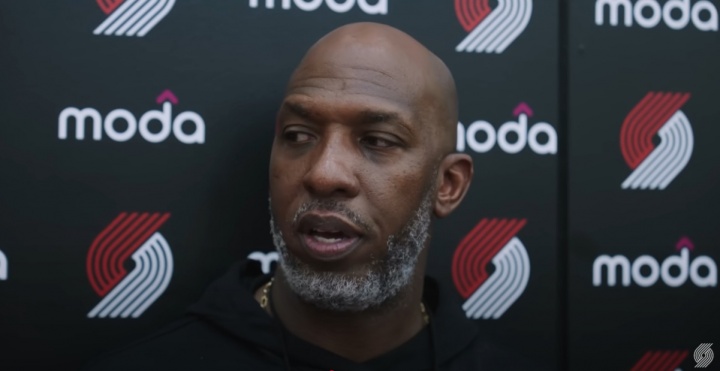 Billups:Yang Hansen在防守中有点落后 但他的表现仍然与我的期望保持一致 Billups:Yang Hansen在防守中有点落后 但他的表现仍然与我的期望保持一致